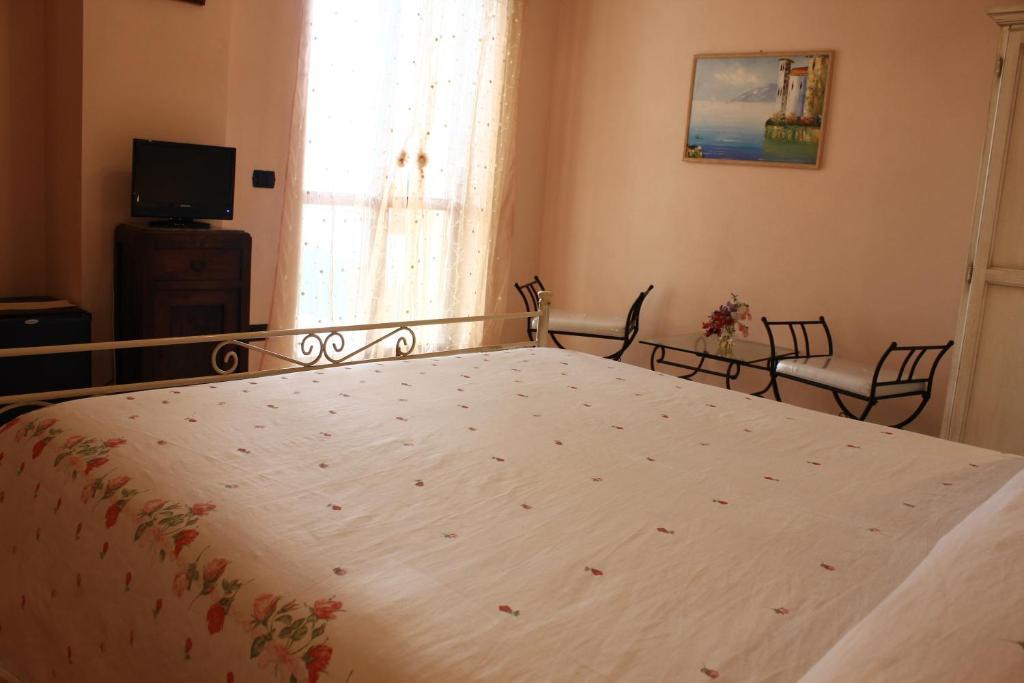 Bed And Breakfast Nefer Маратея Номер фото